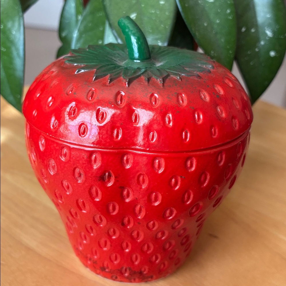 VTG 1940’s HAZEL ATLAS STRAWBERRY JAM
MILK GLASS JELLY JAR W/LID - Picture 3 of 12